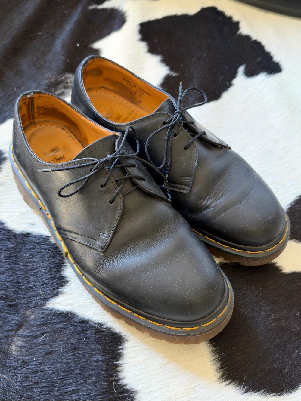 Black leather Dr. Martens 1461 Oxford shoes in US 9 #oxfords #drmartens